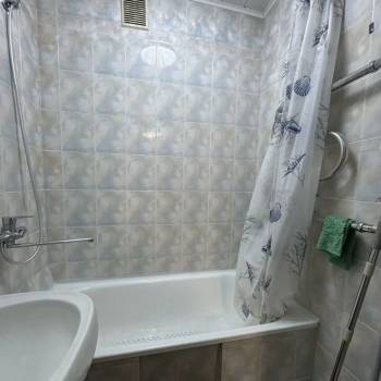 Сдается 2-х комнатная квартира, 48,4 м²