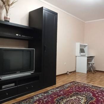 Сдается 1-комнатная квартира, 36,7 м²