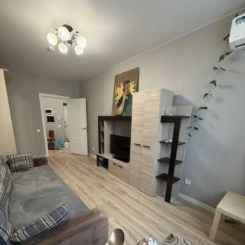 Сдается 1-комнатная квартира, 37,9 м²