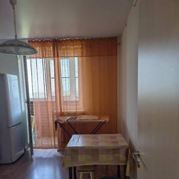 Сдается 1-комнатная квартира, 43 м²