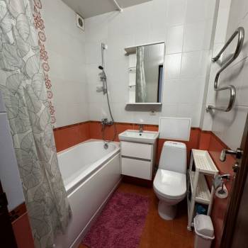 Сдается 1-комнатная квартира, 37,9 м²