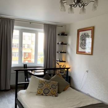 Сдается 1-комнатная квартира, 40 м²
