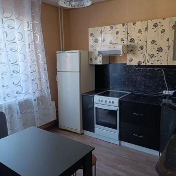 Сдается 1-комнатная квартира, 40 м²
