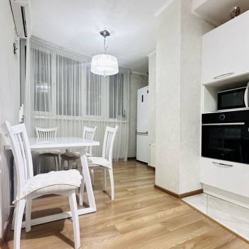 Продается 3-х комнатная квартира, 93 м²
