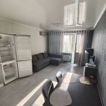 Сдается 2-х комнатная квартира, 65 м²