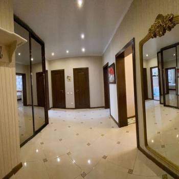 Сдается 2-х комнатная квартира, 68 м²