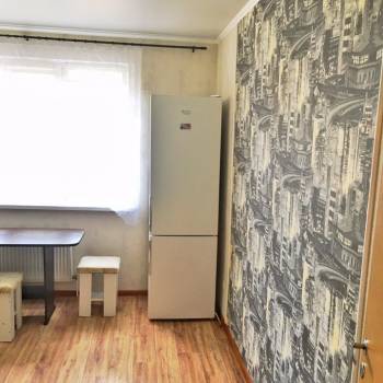 Сдается 1-комнатная квартира, 37 м²