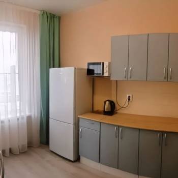 Сдается 1-комнатная квартира, 41 м²