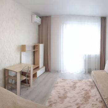 Сдается 1-комнатная квартира, 41 м²