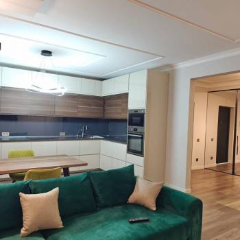 Сдается 2-х комнатная квартира, 75,1 м²