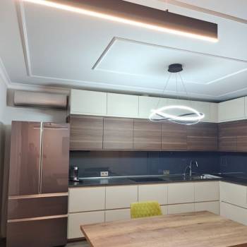 Сдается 2-х комнатная квартира, 75,1 м²