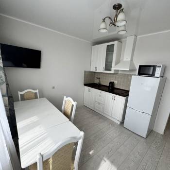 Продается 1-комнатная квартира, 38,2 м²