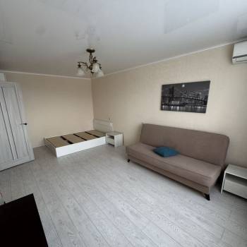 Продается 1-комнатная квартира, 38,2 м²