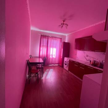 Сдается 1-комнатная квартира, 46 м²