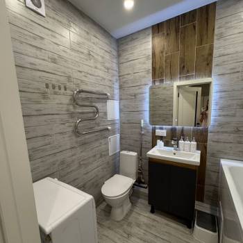 Продается 1-комнатная квартира, 38 м²