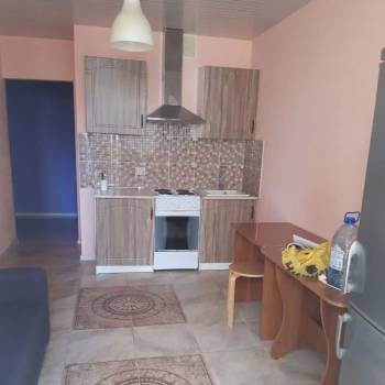 Сдается 1-комнатная квартира, 40 м²