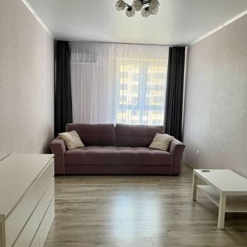 Сдается 1-комнатная квартира, 40,6 м²