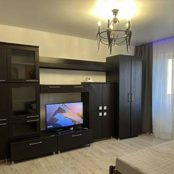 Сдается 1-комнатная квартира, 39 м²