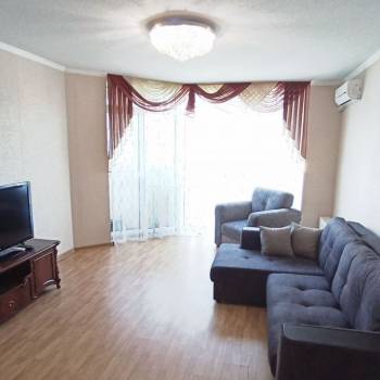 Сдается Многокомнатная квартира, 110 м²