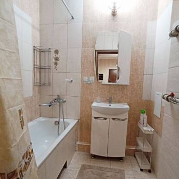 Сдается Многокомнатная квартира, 110 м²