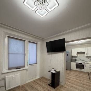 Продается 1-комнатная квартира, 30 м²