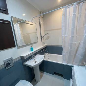 Сдается 1-комнатная квартира, 41 м²