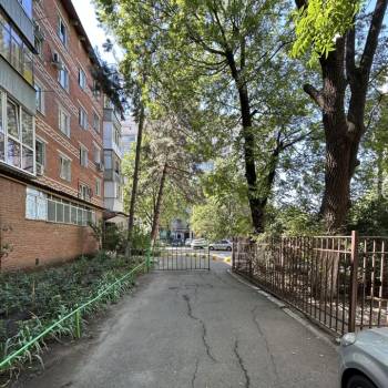 Продается 1-комнатная квартира, 29,7 м²