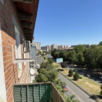 Продается 1-комнатная квартира, 29,7 м²