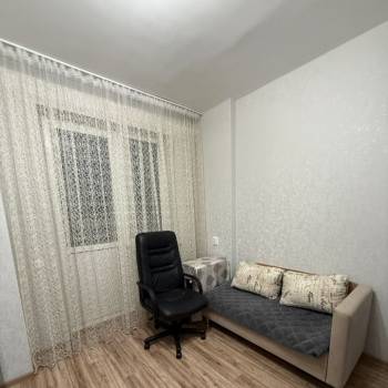 Сдается 1-комнатная квартира, 35 м²