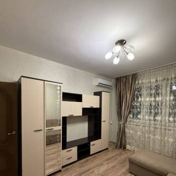 Сдается 1-комнатная квартира, 35 м²