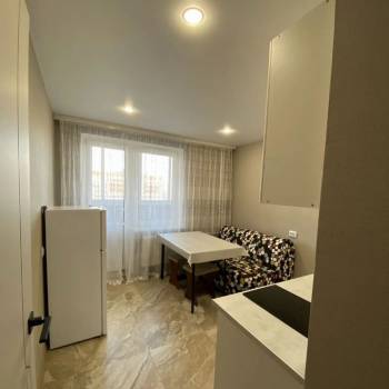 Сдается 1-комнатная квартира, 37 м²