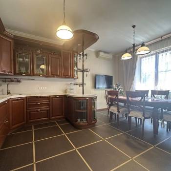 Продается Дом, 156 м²