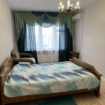 Сдается 1-комнатная квартира, 37 м²