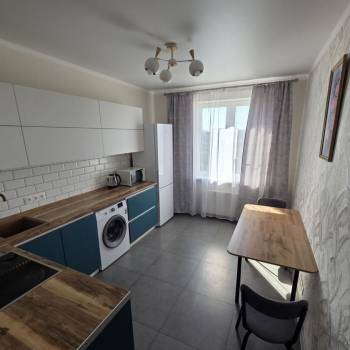 Сдается 1-комнатная квартира, 40,5 м²