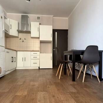 Сдается 1-комнатная квартира, 50 м²