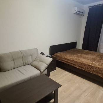 Сдается 1-комнатная квартира, 37 м²