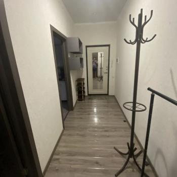 Сдается 1-комнатная квартира, 42 м²