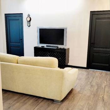 Сдается Многокомнатная квартира, 80 м²