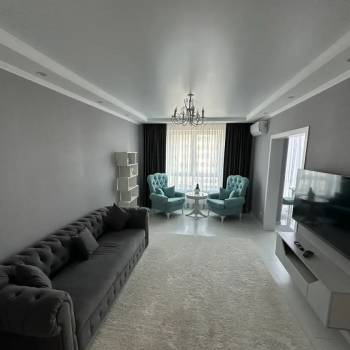 Сдается 2-х комнатная квартира, 65 м²