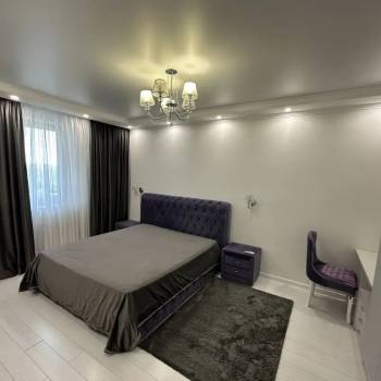 Сдается 2-х комнатная квартира, 65 м²