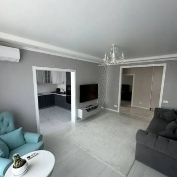 Сдается 2-х комнатная квартира, 65 м²