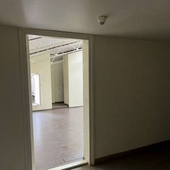Сдается Нежилое помещение, 62 м²