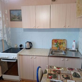 Сдается 1-комнатная квартира, 42 м²
