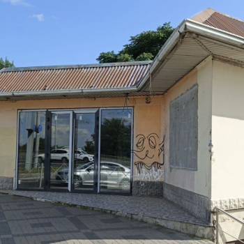 Сдается Нежилое помещение, 173 м²