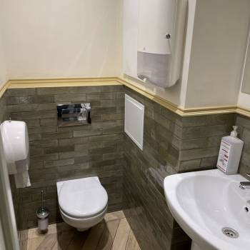 Сдается Нежилое помещение, 120 м²