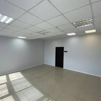 Сдается Нежилое помещение, 32 м²