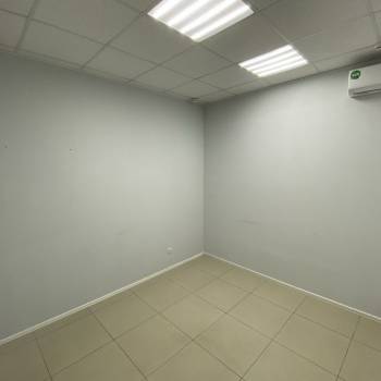 Сдается Нежилое помещение, 32 м²
