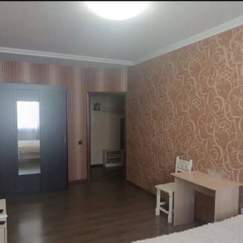 Сдается 1-комнатная квартира, 43 м²