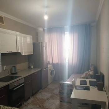 Сдается 1-комнатная квартира, 43 м²