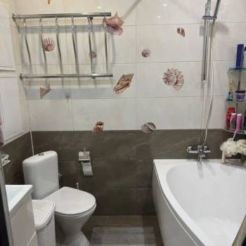 Сдается Многокомнатная квартира, 104,5 м²